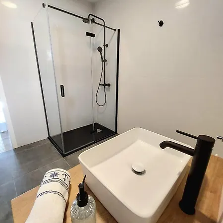 Luxury Sea View 耶塞尼采